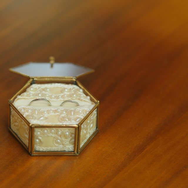 【カルティエ(Cartier)の口コミ】 カルティエで買いたいと前々から思っており、実際に見に行ってデザインと…