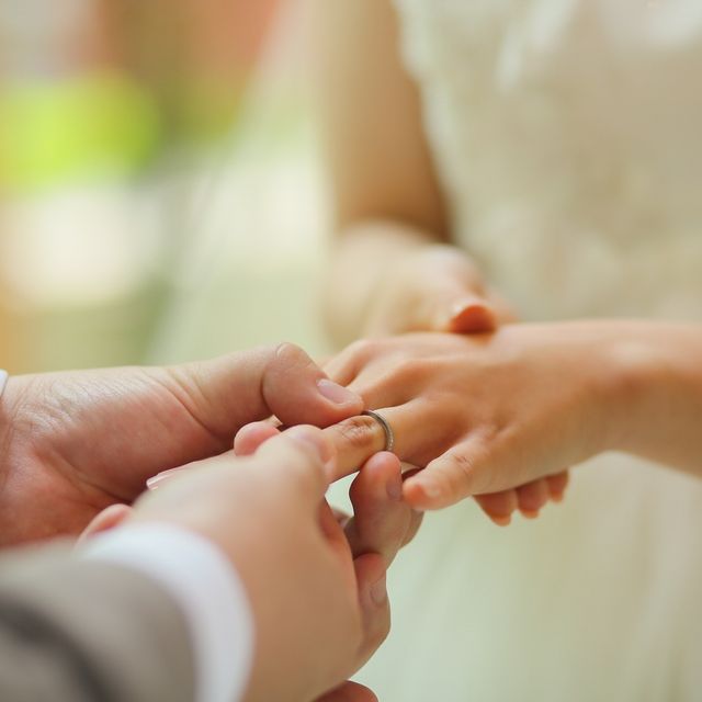 【カルティエ(Cartier)の口コミ】 カルティエで買いたいと前々から思っており、実際に見に行ってデザインと…