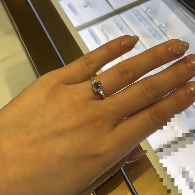 【グラフ(GRAFF)の口コミ】 キラキラ！輝きと透明感に感動の連続！シンプルだけど存在感があって、ど…