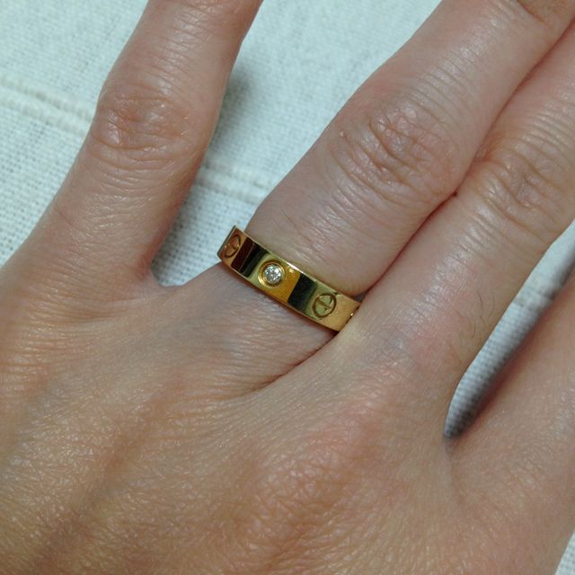 【カルティエ(Cartier)の口コミ】 カルティエというブランドに憧れがあり、結婚指輪はカルティエにしたいと…