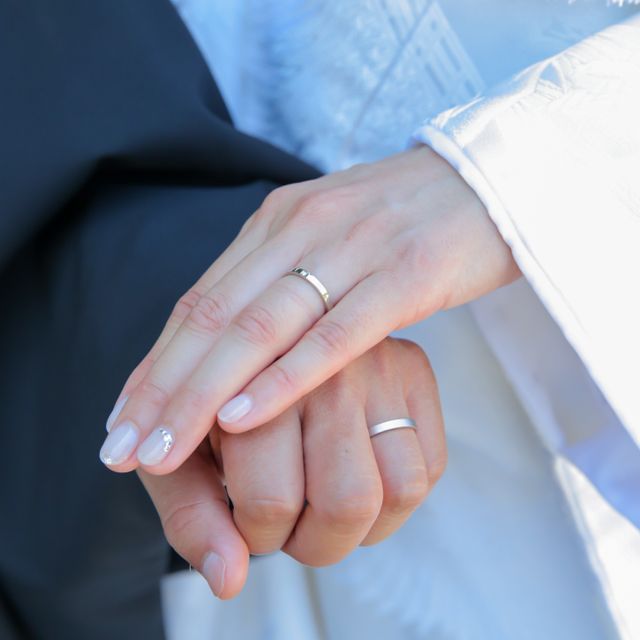 【TANZO.(鍛造指輪)の口コミ】 他ブランドで結婚指輪を購入した人が長時間使用しているうちに指輪が歪ん…