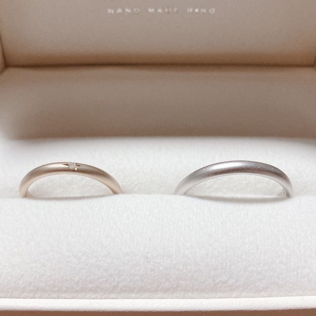 【CRAFY(クラフィ)の口コミ】 2人で相談して、お互いの肌の色や指の太さに合うものを選びました。
共通…