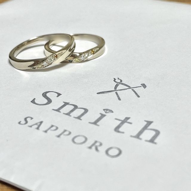【Smith(工房スミス)札幌店の口コミ】 作り方やリング自体の素材、ジュエリーや彫刻加工、レーザー刻印など、デ…