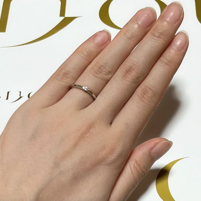 【ひなの口コミ】 ストレートデザインの指輪を沢山試着させて頂きましたが、この「かみさし…