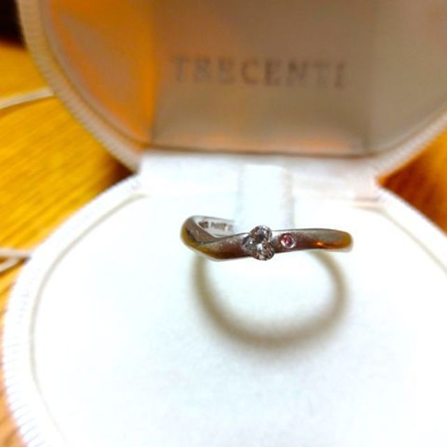 【TRECENTI(トレセンテ)の口コミ】 このハート形の指輪を見た時に、絶対これが良い！と一目惚れしました。そ…