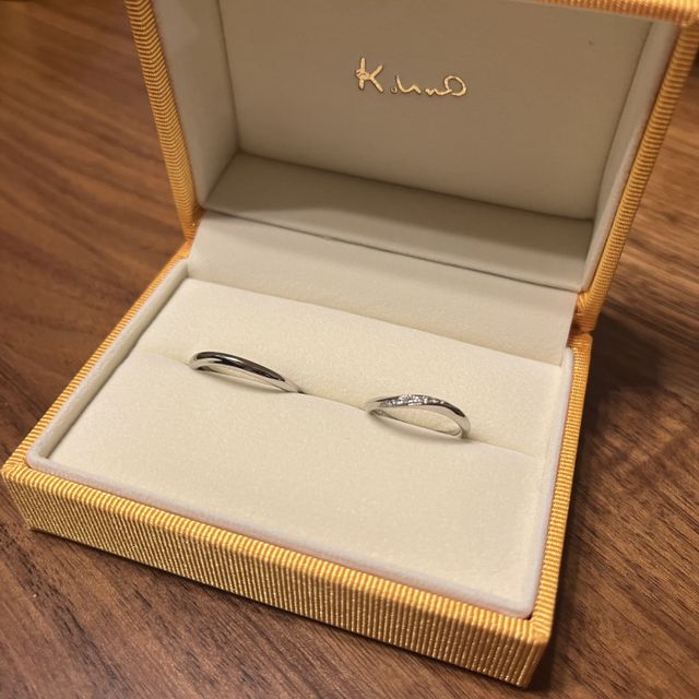 【ケイウノ ブライダル(K.UNO BRIDAL)の口コミ】 指輪のテーマ(イタリア語)が直感で良いと思い、一目惚れで購入しました！…