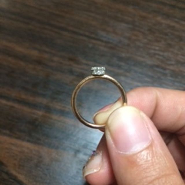 【Galopine & Galopin(ガロピーネガロパン)の口コミ】 普段ジュエリーを着けないので、どんな物が良いか具体的なイメージがない…