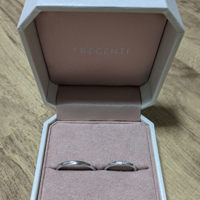 【TRECENTI(トレセンテ)の口コミ】 自分ではダイヤ無しか一粒ダイヤが良いかなと考えてましたが、実際に付け…