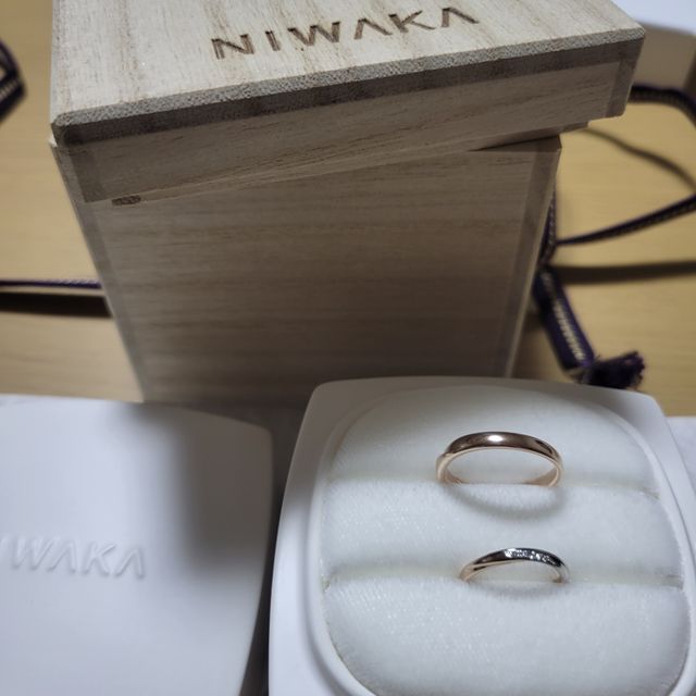 【俄(にわか)の口コミ】 京都のブランドとと言うこと。
値段も比較的リーズナブルで海外の人からも…