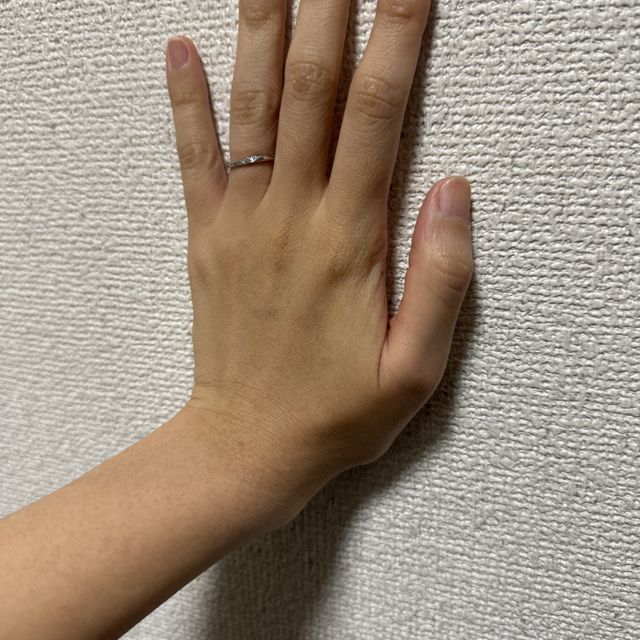 【アイプリモ(I-PRIMO)の口コミ】 夫婦共に気に入ったデザインがあったところ、ダイヤの変更や加工等の細か…