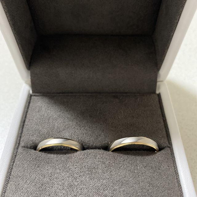 【BONDS(ボンズ)の口コミ】 第一希望として、シンプルかつ他の人とあまり被らない物でした。マットベ…