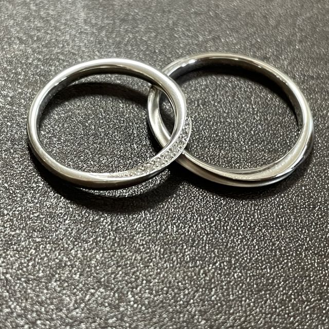 【銀座ダイヤモンドシライシの口コミ】 シンプルで、飽きないような指輪のデザインを探していました。このリング…