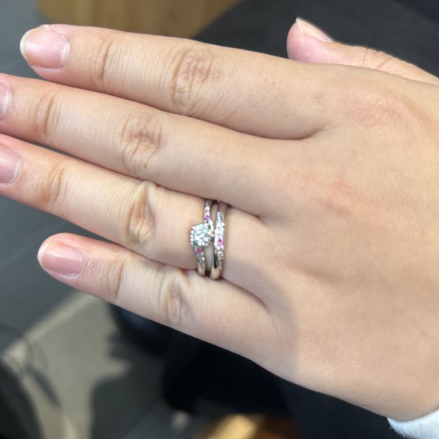 【出雲結(いずもゆい)の口コミ】 相手が特にこだわりがなく、これといって好きなブランドがなかったため、…