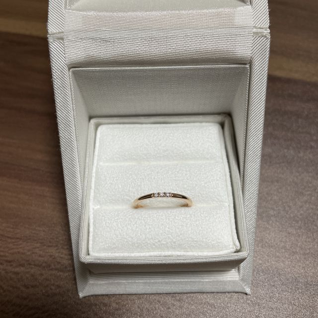 【ENUOVE(イノーヴェ)の口コミ】 お店に行く前はシルバーにしよう思い色々とサイトを見たりとしていました…