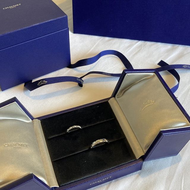 【ショーメ(CHAUMET)の口コミ】 ダイヤがたくさんついている、キラキラしたものを探していた中で出会った…