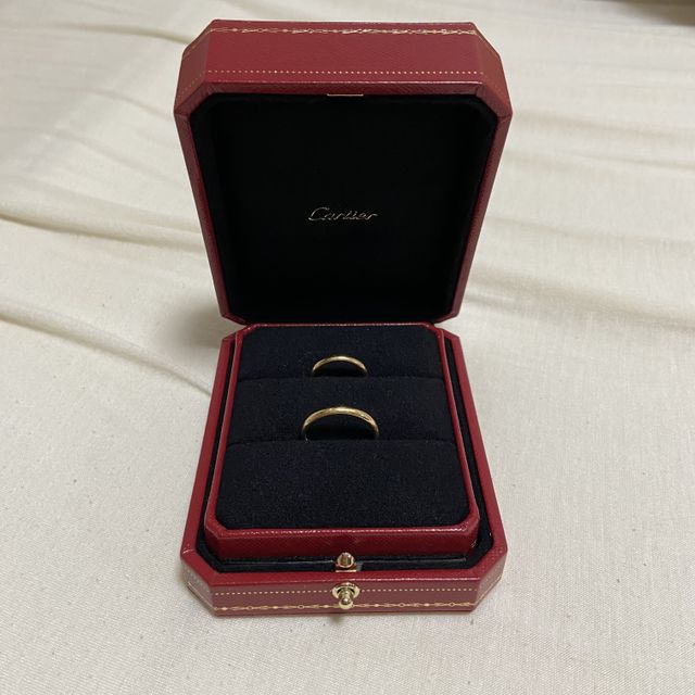 【カルティエ(Cartier)の口コミ】 かねてより結婚指輪はCartier一択だったので、他のブランドやショップをほ…
