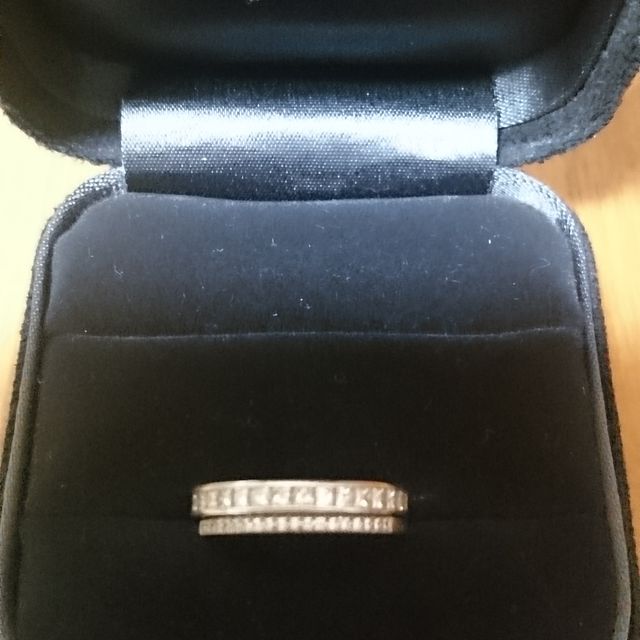 【ティファニー(Tiffany & Co.)の口コミ】 好きだったプリンセスカットのダイヤモンドが欲しくて購入しました。
婚約…