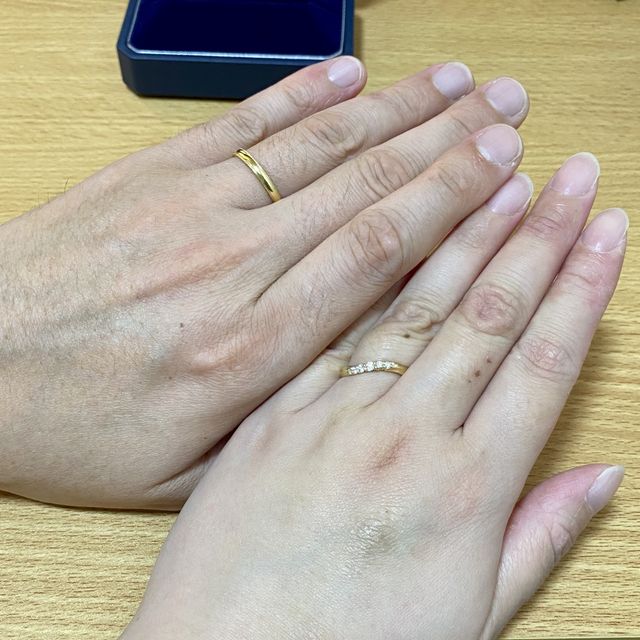 【銀座ダイヤモンドシライシの口コミ】 指輪に角がなく、付け心地が非常に良かったことです。また、仕事中は付け…