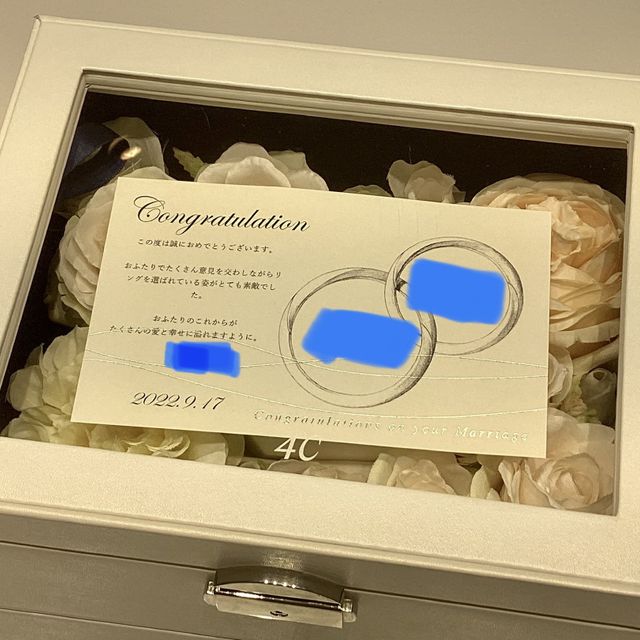 【4℃ BRIDAL(ヨンドシーブライダル)の口コミ】 シンプルすぎずダイヤが入ったもので、婚約指輪と重ねづけできるものが希…