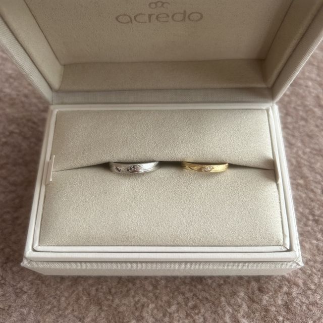 【acredo(アクレード)の口コミ】 様々なブランドの結婚指輪を見ましたがなかなか気にいる物がありませんで…