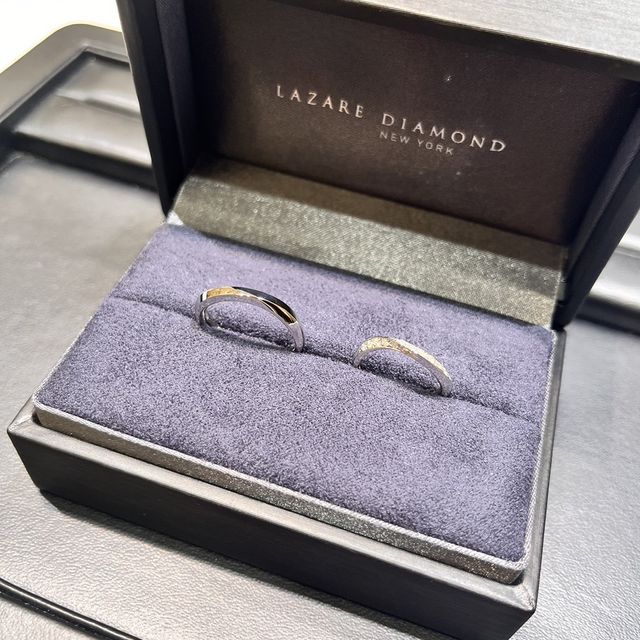 【ラザール ダイヤモンド(LAZARE DIAMOND)の口コミ】 私は指輪の条件として、女性より値段が低いこととリングのデザインがウェ…