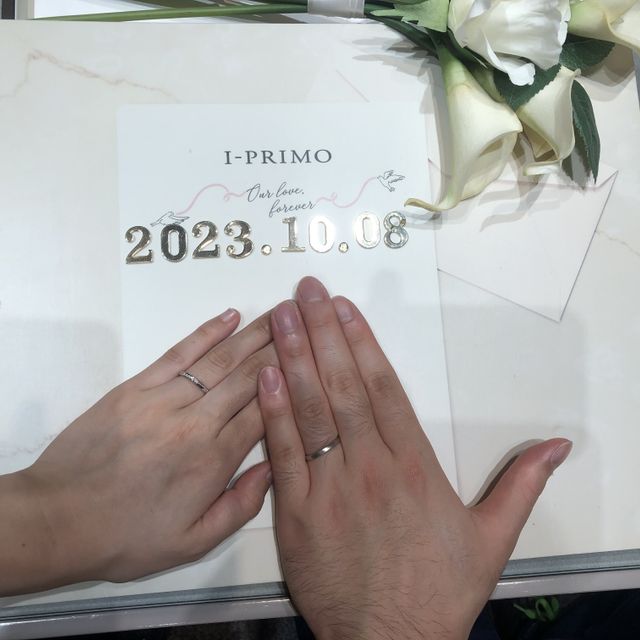 【アイプリモ(I-PRIMO)の口コミ】 指輪のデザインが1番の決め手です。
結婚式は予算不足のため、指輪は金額…