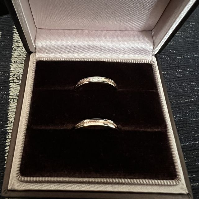 【アイプリモ(I-PRIMO)の口コミ】 ハートのドットがあるデザインが気に入った。ペアでお揃いのデザインを探…