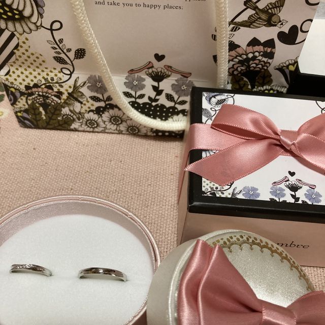 【insembre(インセンブレ)の口コミ】 シンプルで普段使いしやすく、指輪のデザインとケースがとっても可愛かっ…