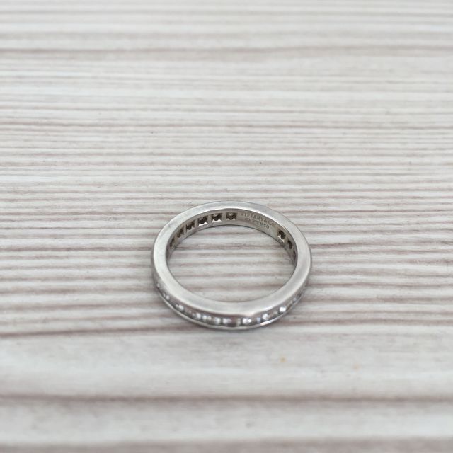 【ティファニー(Tiffany & Co.)の口コミ】 婚約指輪はティファニーと以前から決めていました。彼からプロポーズされ…