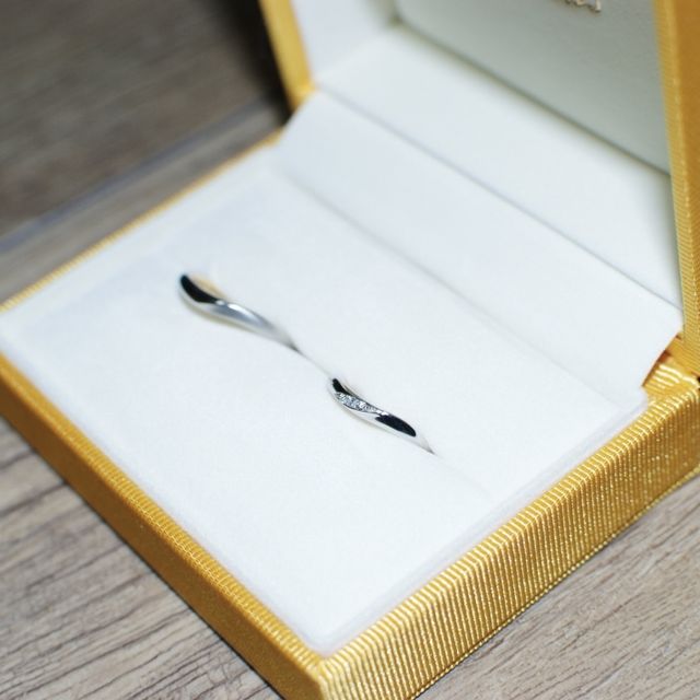 【ケイウノ ブライダル(K.UNO BRIDAL)の口コミ】 ・気になったデザインが２つあり、悩んでるとオーダーできるとのことで２…