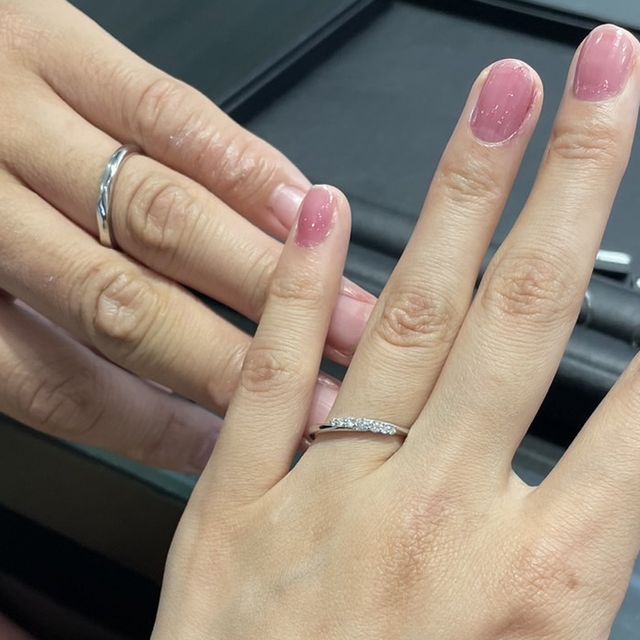 【ラザール ダイヤモンド【取扱店販売】の口コミ】 初めて指輪を試着しに行ったのが一真堂さんでした。
スタッフさんの接客が…