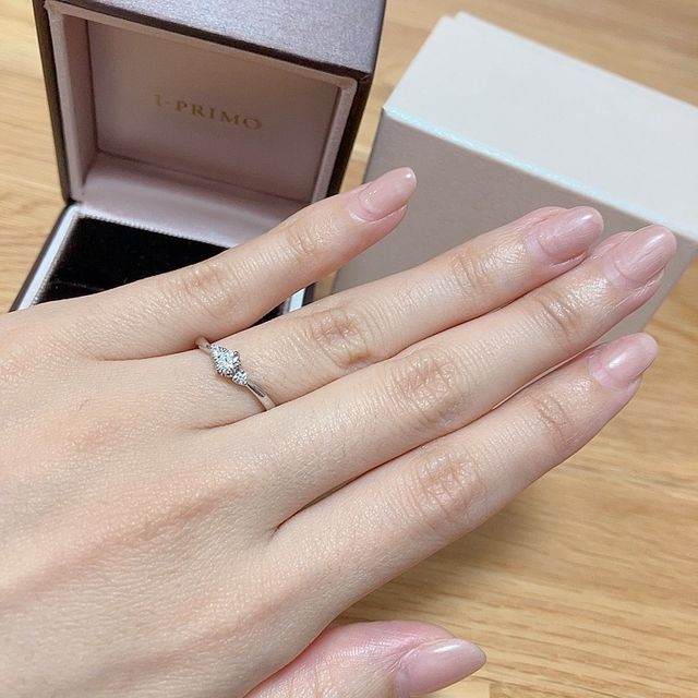 【アイプリモ(I-PRIMO)の口コミ】 たくさんデザインがある中で自分が好きなデザインと、自分の手に似合うデ…