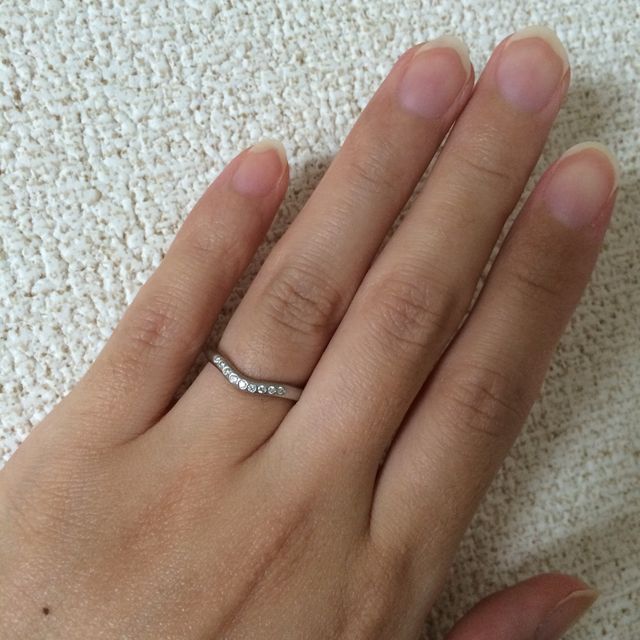 【ティファニー(Tiffany & Co.)の口コミ】 結婚指輪はティファニーっていう夢がずっとありましたが、やはり他の指輪…