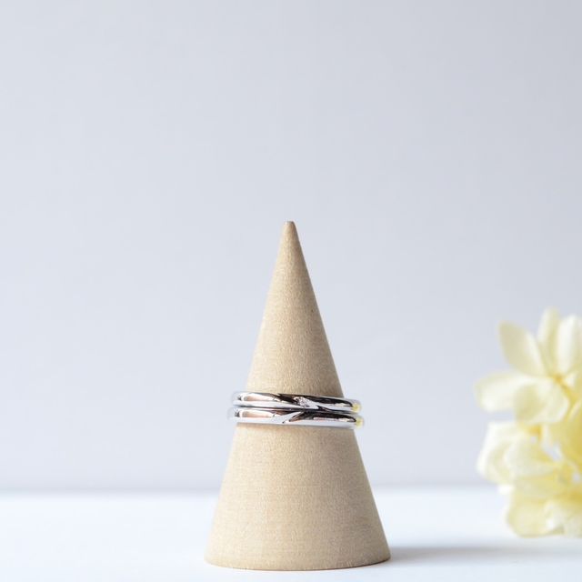 【CRAFY(クラフィ)の口コミ】 指輪のデザインはシンプルではあるけれど、オリジナルの指輪を作りたかっ…