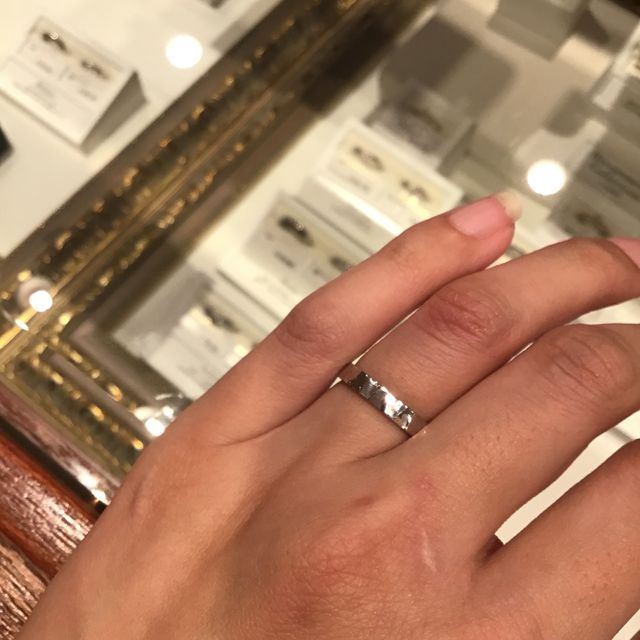 【ケイウノ ブライダル(K.UNO BRIDAL)の口コミ】 日本のブランドらしく、指輪の種類がたくさんあります。オーダーメイドも…