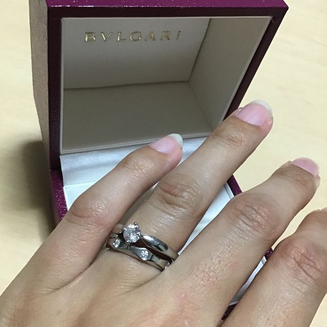 【ブルガリ(BVLGARI)の口コミ】 インフィニート(永遠)という名前がまず素敵です。波型のなかなか他では見…