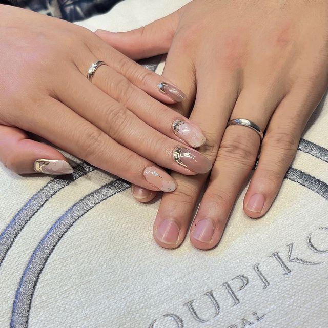 【LOVE NOTESの口コミ】 理想のデザインで、ダイヤモンドと更にピンクゴールドが入っている為、と…