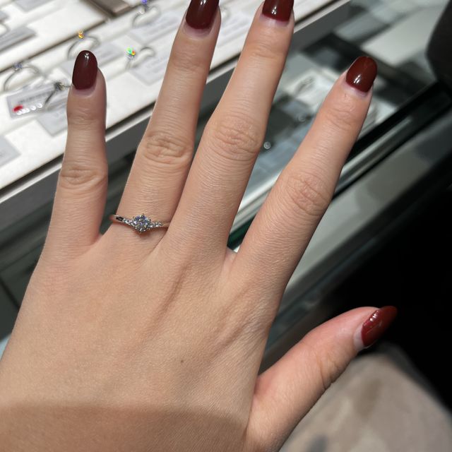 【アイプリモ(I-PRIMO)の口コミ】 おしゃれなデザインが多く、洗練された雰囲気を感じました。可愛いものか…