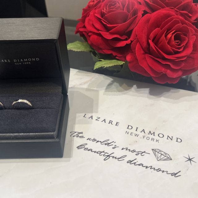 【ラザール ダイヤモンド(LAZARE DIAMOND)の口コミ】 当初ラザールのことを知らず、名前がかっこいいからとゆう気軽な気持ちで…