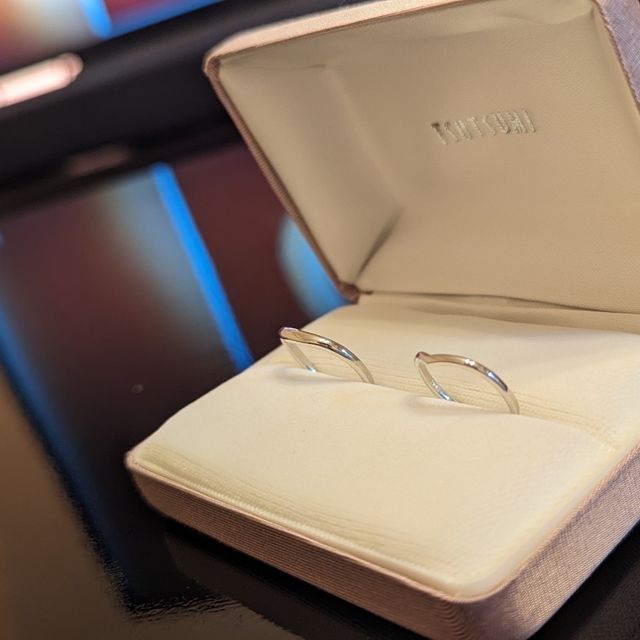 【ジュエリーツツミ(JEWELRY TSUTSUMI)の口コミ】 
価格を最重要視しました。仕事柄毎日着用するわけではなく、また、紛失す…