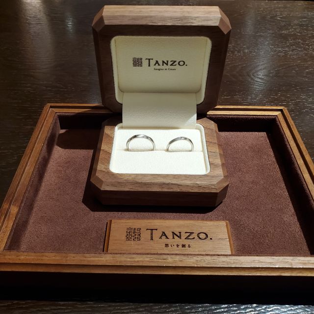 【TANZO.(鍛造指輪)の口コミ】 鍛造方式で作られた頑丈さと、デザインの柔軟さ、価格とのバランスで決め…