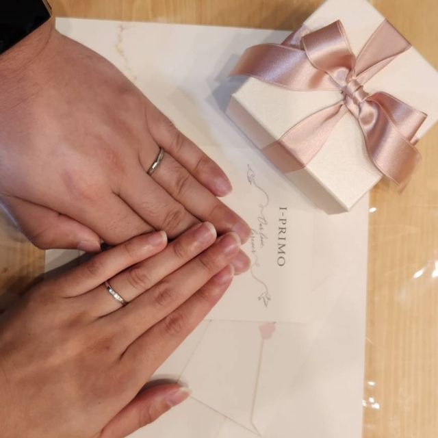 【アイプリモ(I-PRIMO)の口コミ】 シンプルで軽くつけ心地が良い指輪です。
普段指輪をつけないのですが、違…