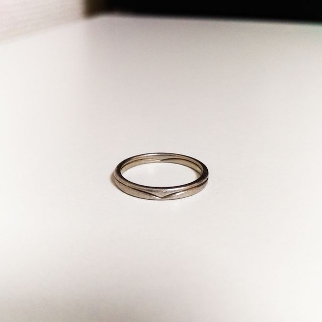 【STAR JEWELRY(スタージュエリー)の口コミ】 結婚指輪は常に付けるものなのでダイヤのついていないシンプルなものを探…