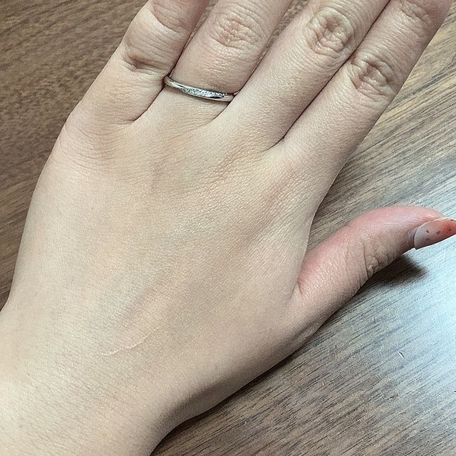 【アイプリモ(I-PRIMO)の口コミ】 デザインが可愛く、正面、上、下どこから見ても輝きを感じることができる…