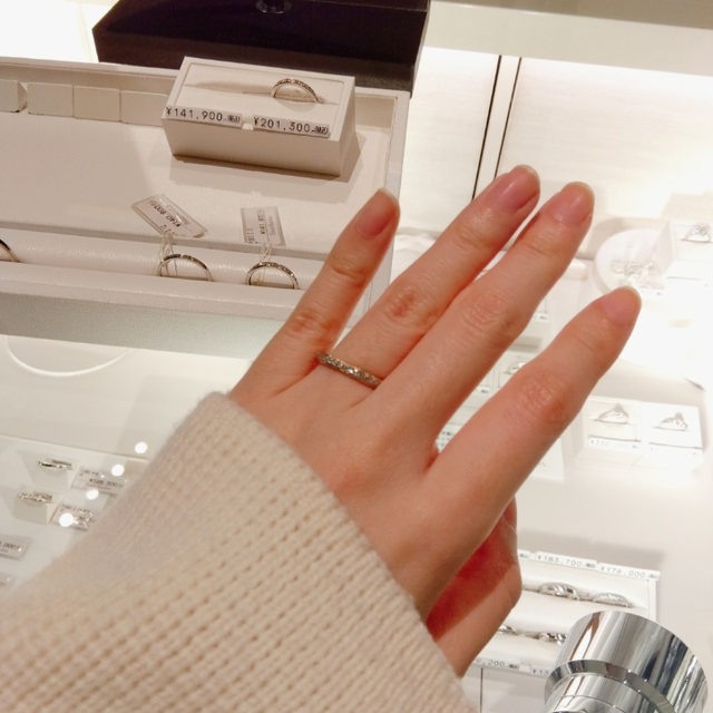 【Ponte Vecchio(ポンテヴェキオ)の口コミ】 外側がハーフのエターナリング、内側がピンクゴールドのプラチナになって…