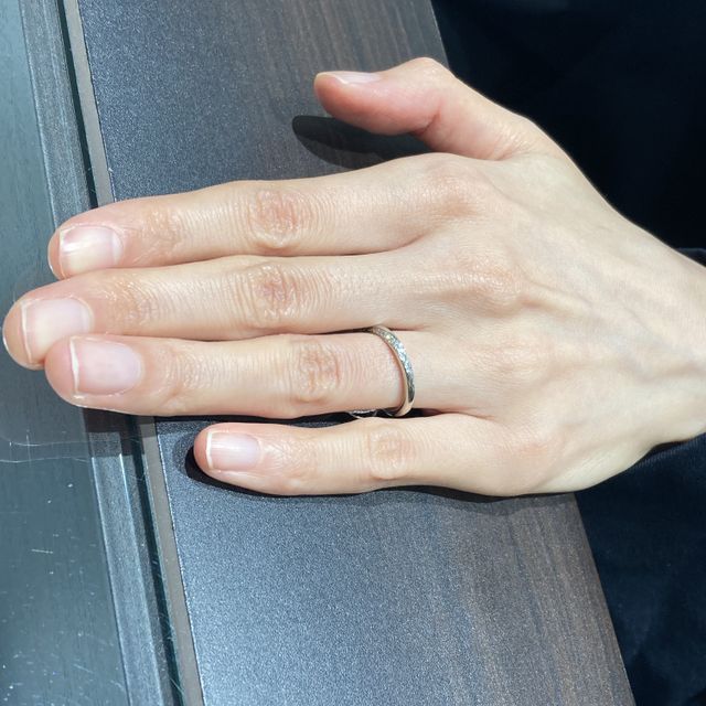 【アイプリモ(I-PRIMO)の口コミ】 ダイヤがついているデザインがよかったのですが、仕事上人からはあまり派…