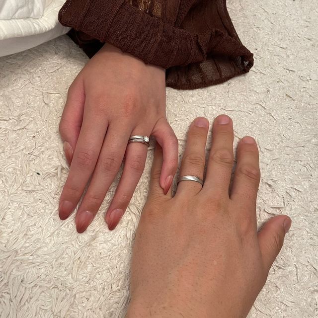 【IDEAL Plus fort(アイデアルプリュフォール)の口コミ】 生涯ずっと付ける指輪なので飽きのない、シンプルな指輪で探していました…