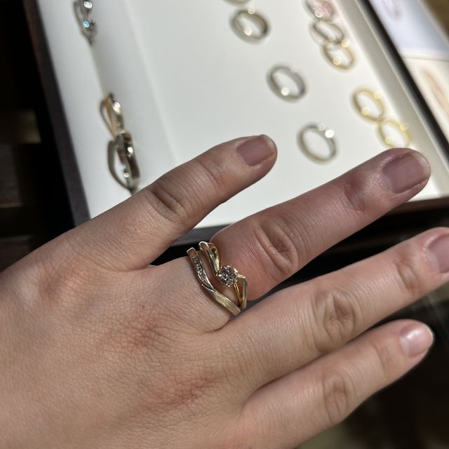 【杢目金屋(もくめがねや)の口コミ】 とにかく他にないデザイン！画像では、着用時を心配するほど個性的に見え…