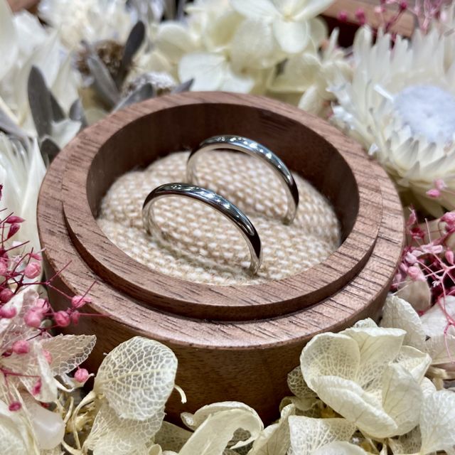 【鎌倉彫金工房の口コミ】 結婚指輪を手作りしたら思い出に残ると思ったので。ふたりとも装飾や石が…