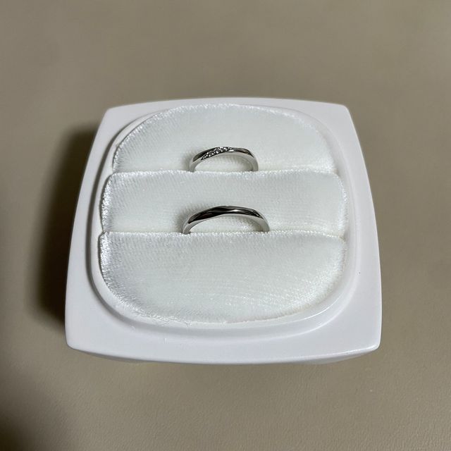 【俄(にわか)の口コミ】 色々なブランドの指輪を見させて頂いた中で気に入ったデザインをピックア…